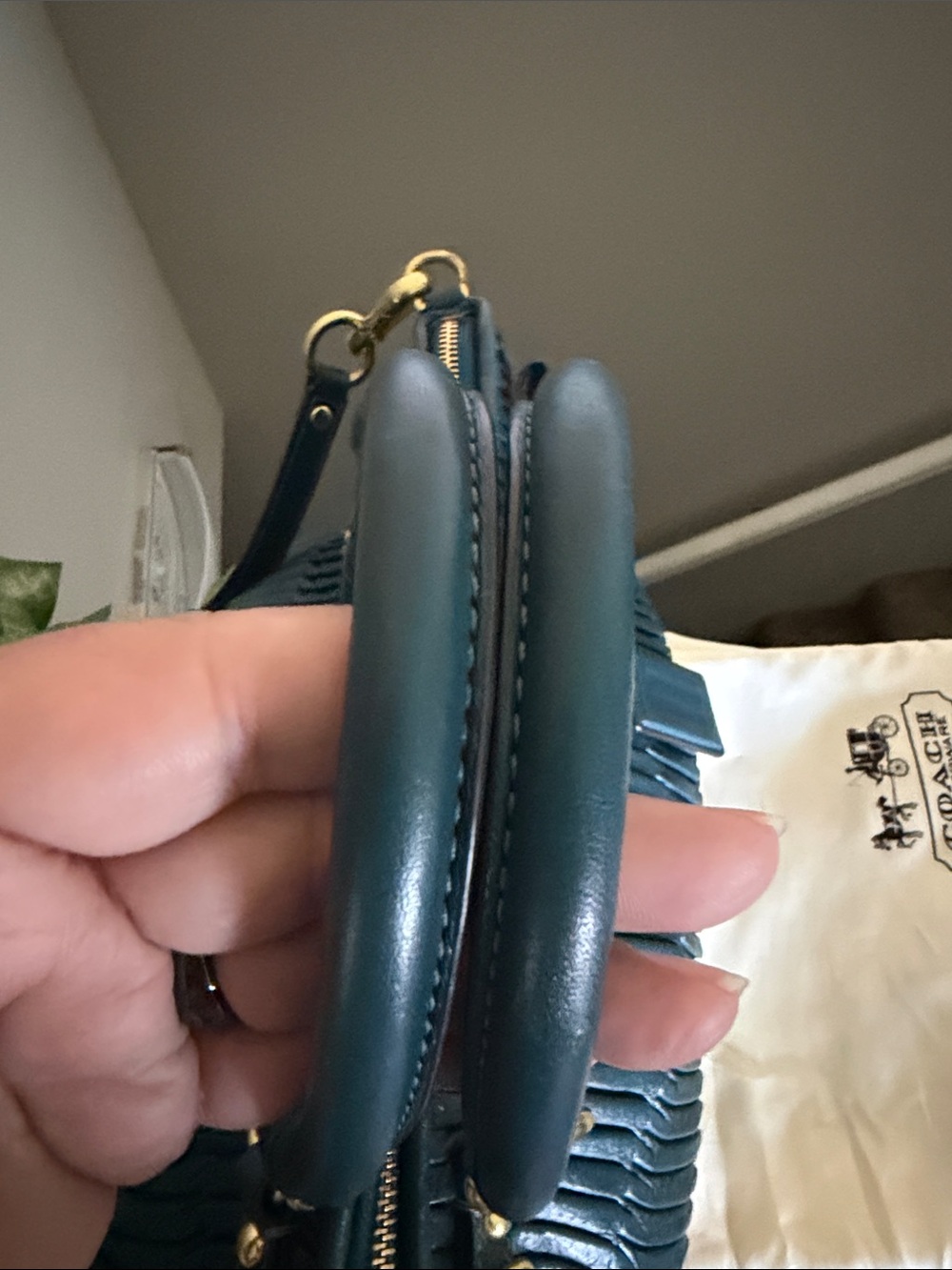 Coach Teal Pleated Leather Satchel with Gold Accents!!๐ฅ๐ฅ๐ฅ๐ฅ๐ฅ๐ฅ - Picture 3 of 9
